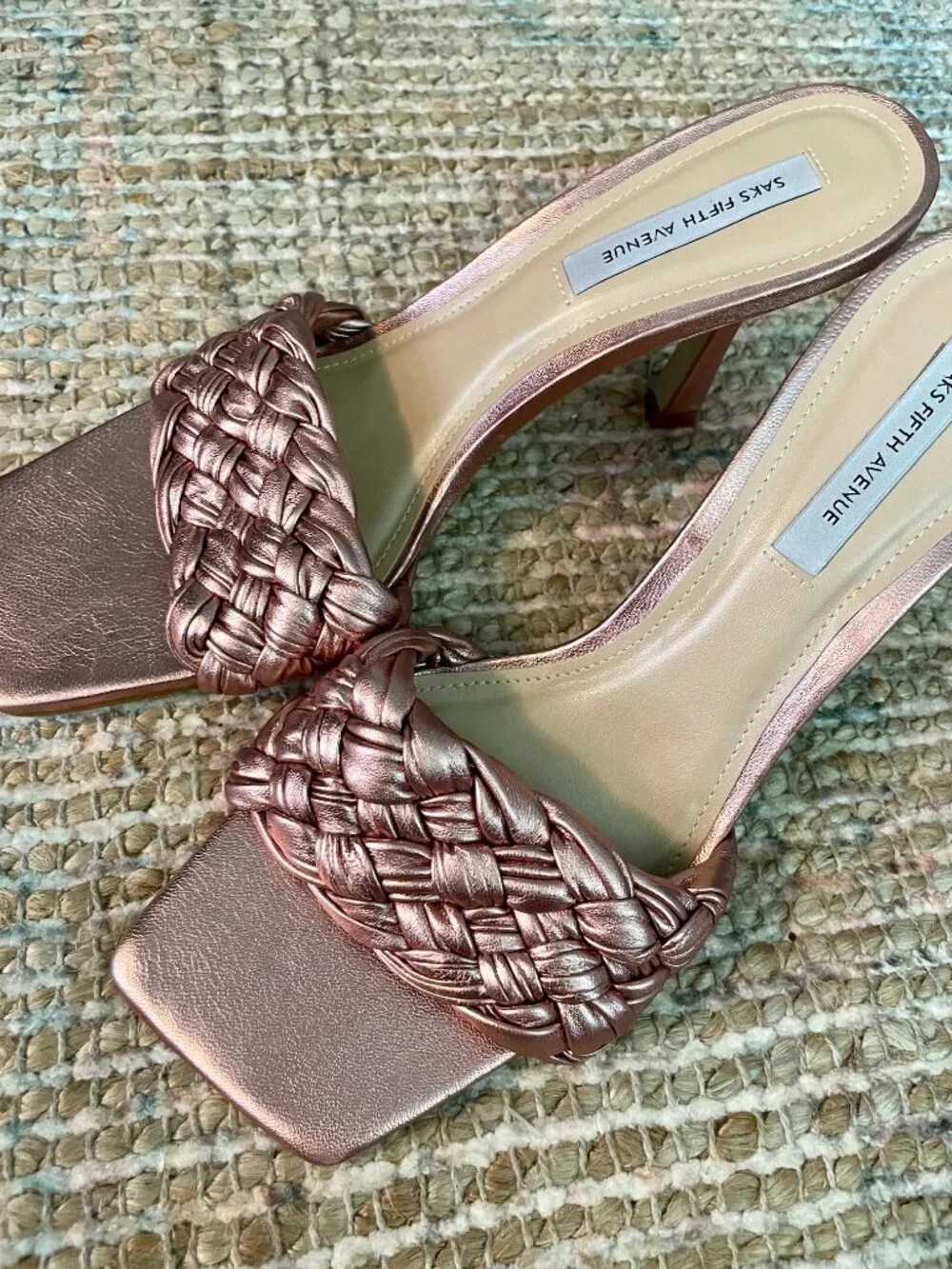 Saks Fifth Avenue Metallic Rose Gold Braided Leather Sandal Heel Slid on Size 9